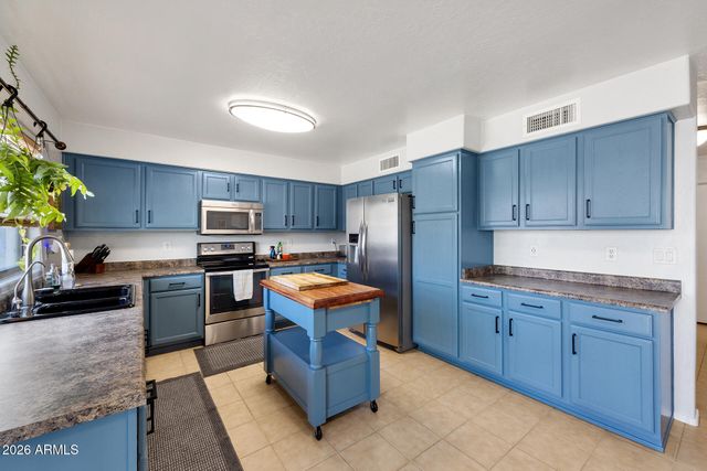 25752 W ST KATERI Drive, Buckeye, AZ 85326