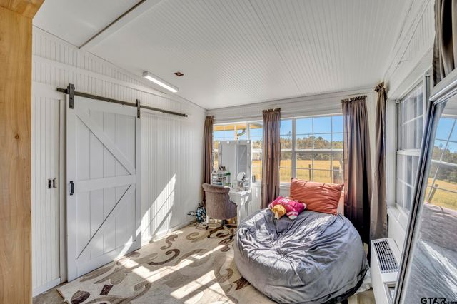 19316 Spillway Rd, Winona, TX 75792