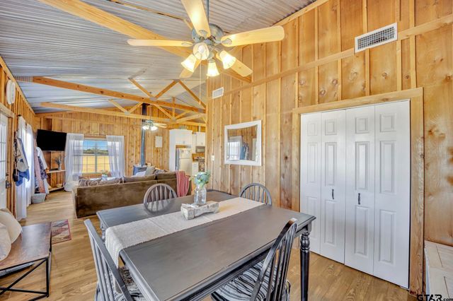 19316 Spillway Rd, Winona, TX 75792