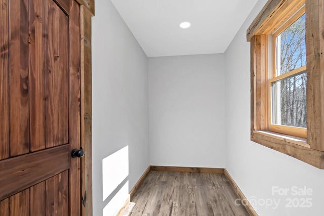 486 Hunter-Lysik Way, Laurel Springs, NC 28644