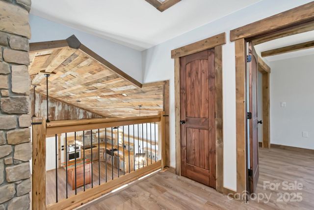 486 Hunter-Lysik Way, Laurel Springs, NC 28644