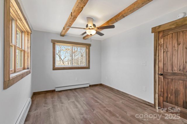 486 Hunter-Lysik Way, Laurel Springs, NC 28644