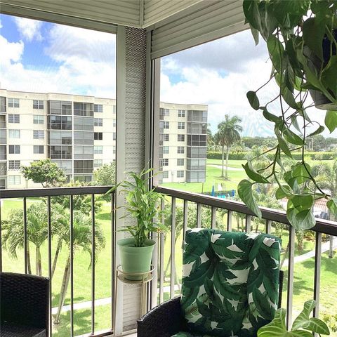 8900 Washington Boulevard 415, Pembroke Pines, FL 33025