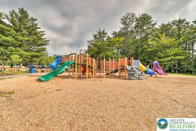 3540 Peak Drive, Coolbaugh Twp, PA 18466