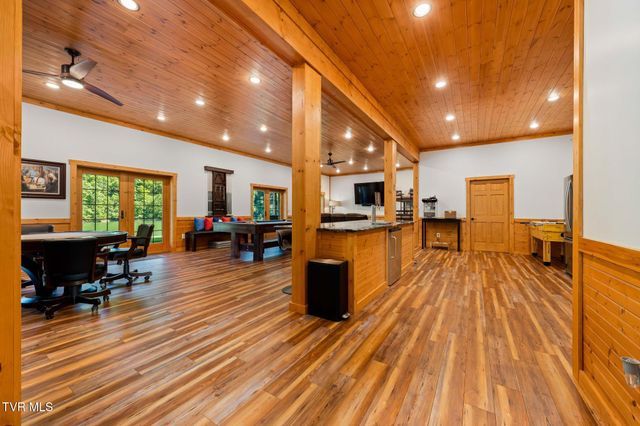 285 Cable Hollow Road, Butler, TN 37640
