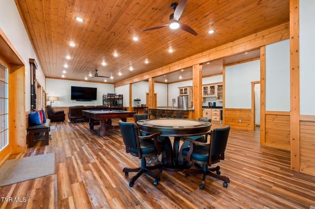 285 Cable Hollow Road, Butler, TN 37640