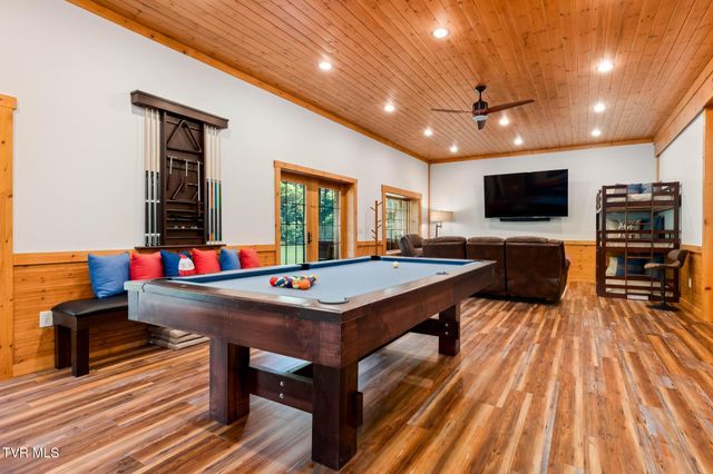 285 Cable Hollow Road, Butler, TN 37640
