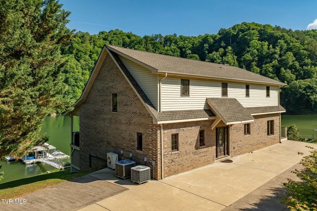 285 Cable Hollow Road, Butler, TN 37640