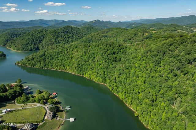 285 Cable Hollow Road, Butler, TN 37640
