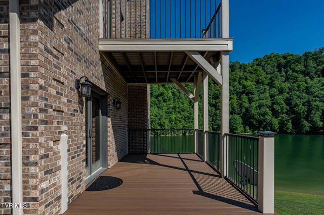 285 Cable Hollow Road, Butler, TN 37640