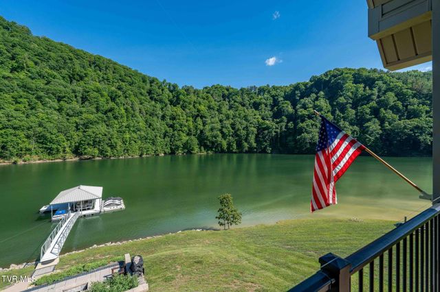 285 Cable Hollow Road, Butler, TN 37640