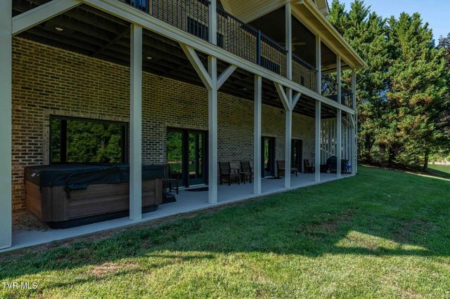 285 Cable Hollow Road, Butler, TN 37640