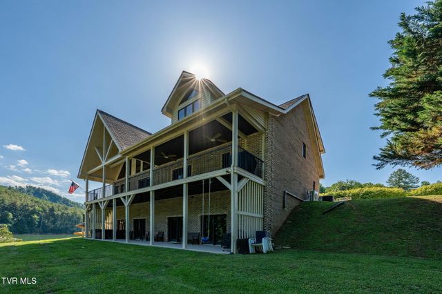 285 Cable Hollow Road, Butler, TN 37640