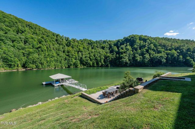 285 Cable Hollow Road, Butler, TN 37640