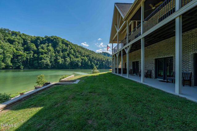 285 Cable Hollow Road, Butler, TN 37640