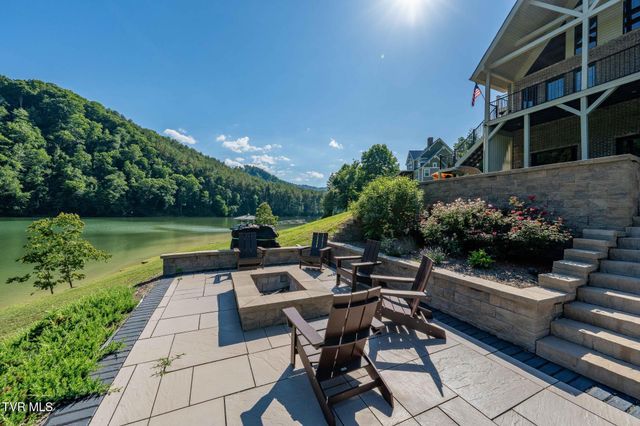 285 Cable Hollow Road, Butler, TN 37640