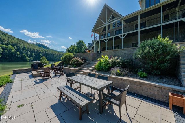 285 Cable Hollow Road, Butler, TN 37640