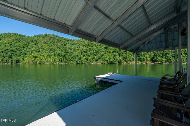 285 Cable Hollow Road, Butler, TN 37640