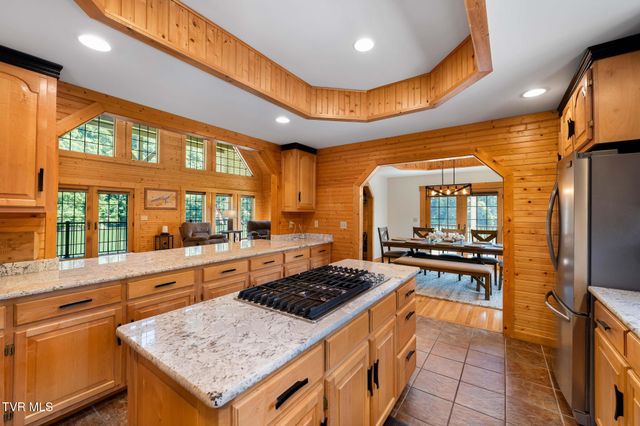 285 Cable Hollow Road, Butler, TN 37640