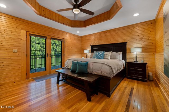 285 Cable Hollow Road, Butler, TN 37640