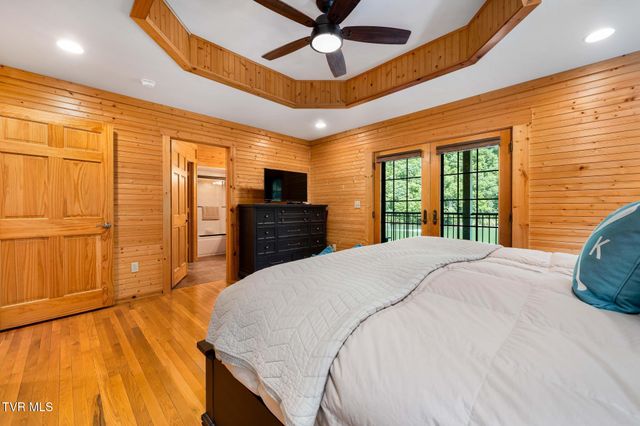 285 Cable Hollow Road, Butler, TN 37640