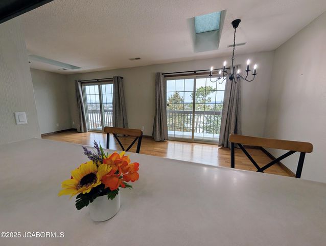 1310 SWIFTS HIGHWAY H202, Jefferson City, MO 65109