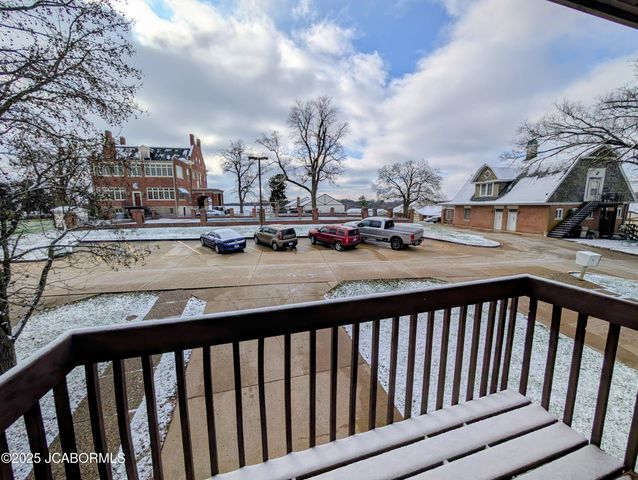 1310 SWIFTS HIGHWAY H202, Jefferson City, MO 65109