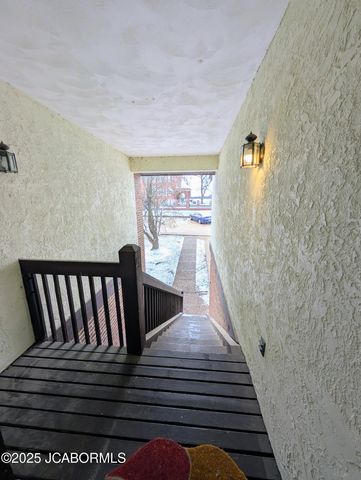 1310 SWIFTS HIGHWAY H202, Jefferson City, MO 65109