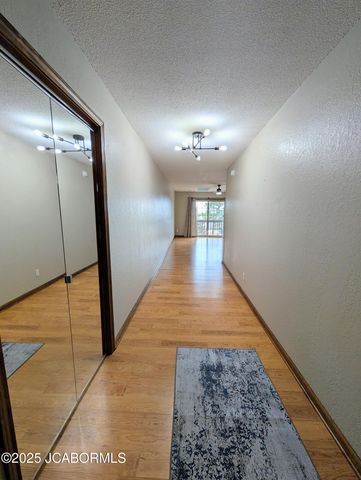 1310 SWIFTS HIGHWAY H202, Jefferson City, MO 65109