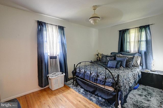 8610 BRIARCROFT LN, Laurel, MD 20708