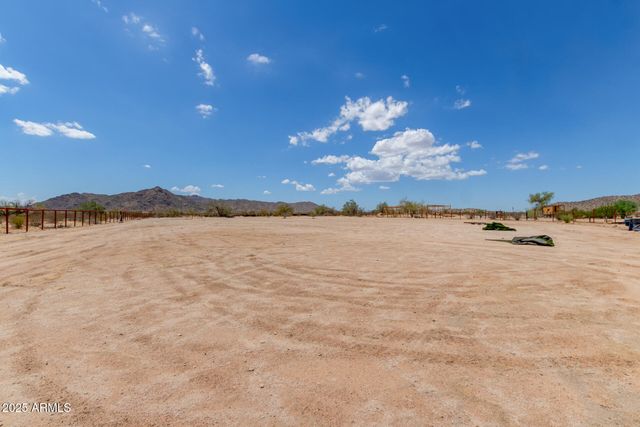 56615 W JUNIPERO Road, Maricopa, AZ 85139