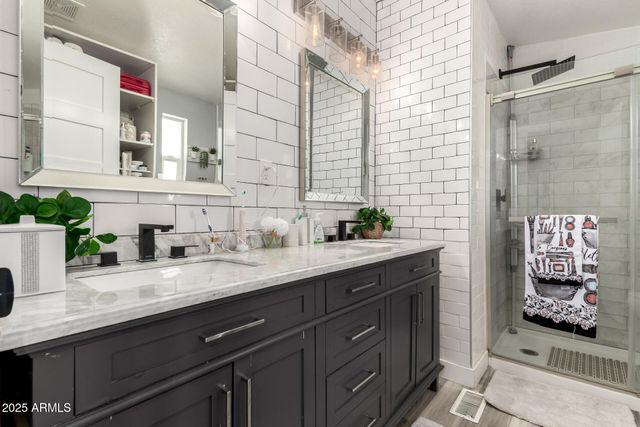 56615 W JUNIPERO Road, Maricopa, AZ 85139