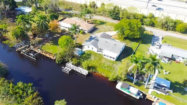 137 Meta ST, Fort Myers, FL 33905