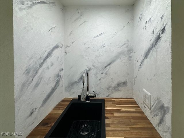 137 Meta ST, Fort Myers, FL 33905