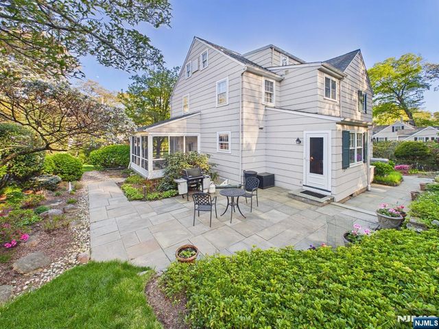 342 Beechwood Road, Ridgewood, NJ 07450