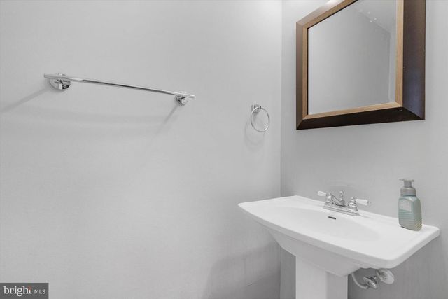 833 PATUXENT RUN CIR, Odenton, MD 21113