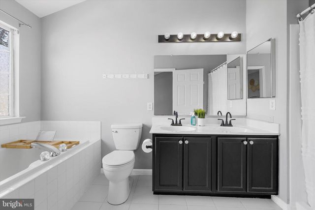 833 PATUXENT RUN CIR, Odenton, MD 21113