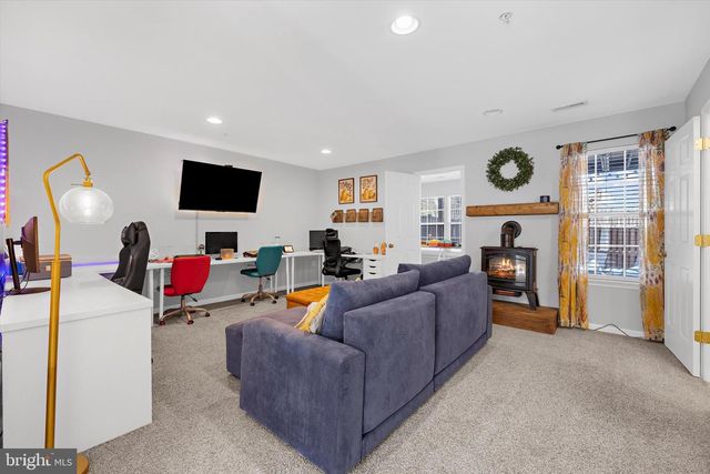 833 PATUXENT RUN CIR, Odenton, MD 21113