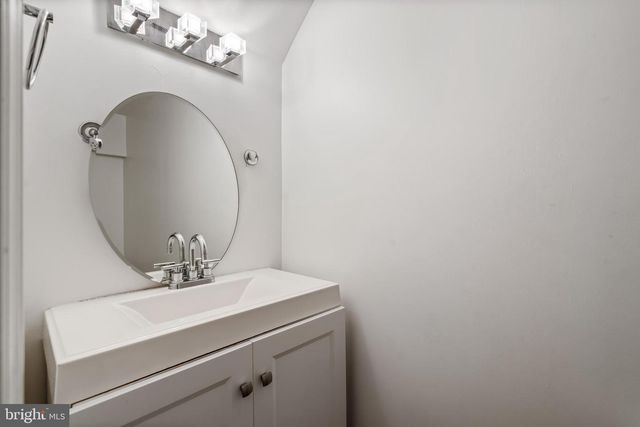 10322 CASTLEHEDGE TER, Silver Spring, MD 20902