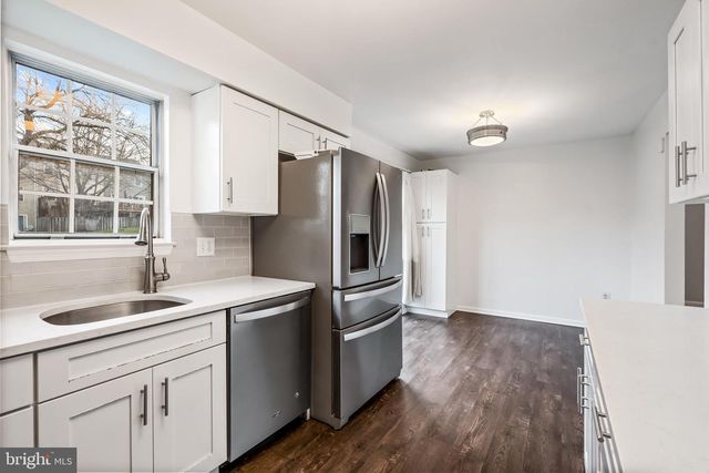 10322 CASTLEHEDGE TER, Silver Spring, MD 20902