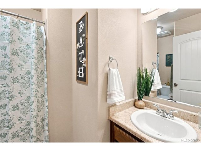 10864 Traders Pkwy, Fountain, CO 80817