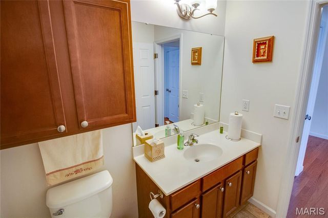 6814 Kensington Drive, Maryville, IL 62062