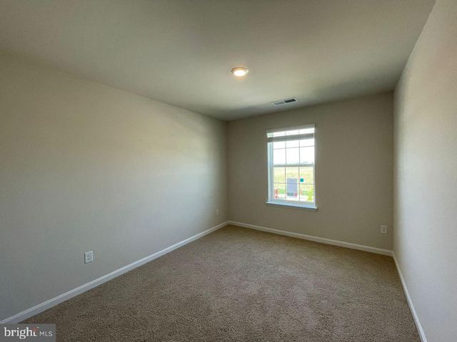 168 HAMSTEAD DR, Stephens City, VA 22655