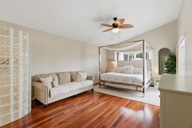 5826 HERONVIEW CRESCENT DRIVE, Lithia, FL 33547