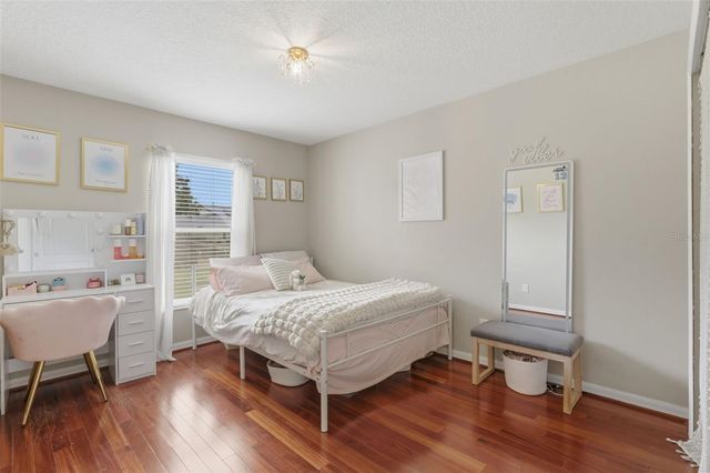 5826 HERONVIEW CRESCENT DRIVE, Lithia, FL 33547