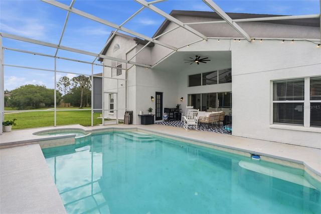 5826 HERONVIEW CRESCENT DRIVE, Lithia, FL 33547