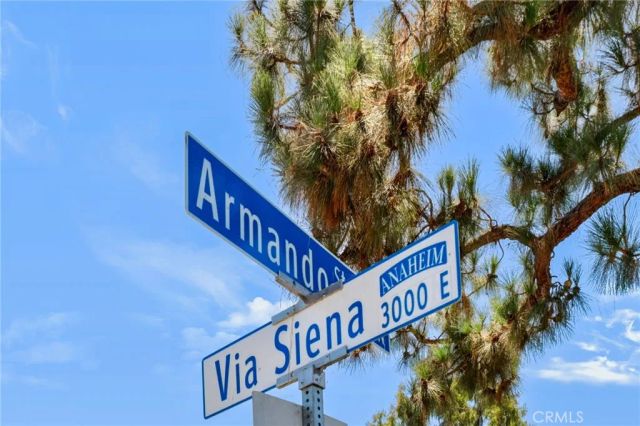3002 E Via Siena, Anaheim, CA 92806