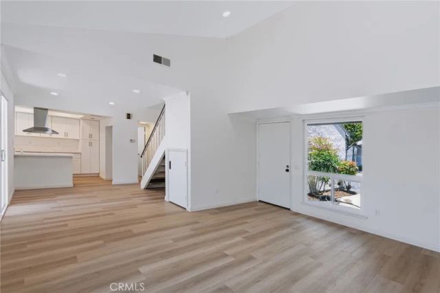 3002 E Via Siena, Anaheim, CA 92806
