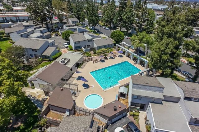3002 E Via Siena, Anaheim, CA 92806