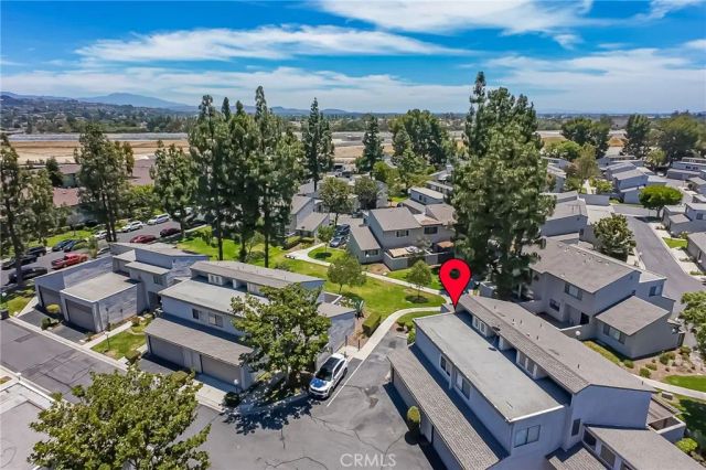 3002 E Via Siena, Anaheim, CA 92806